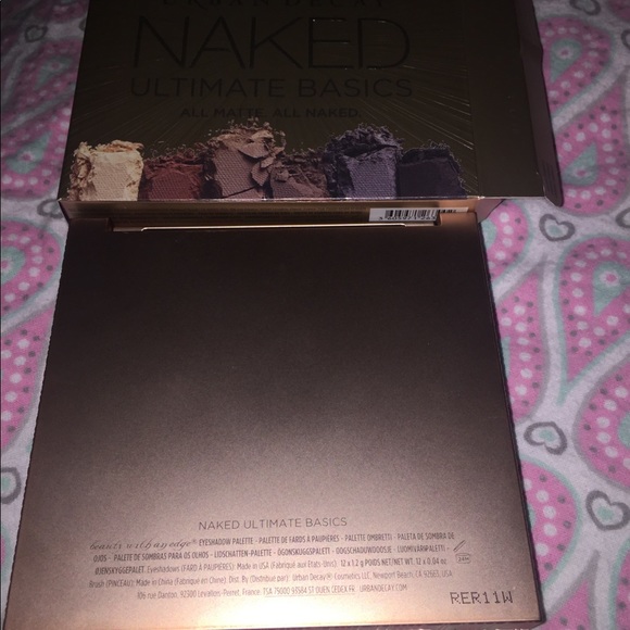 Urban Decay Palette - Picture 6 of 6